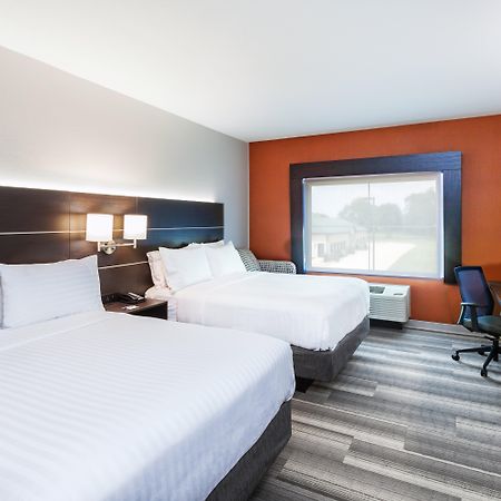 Holiday Inn Express & Suites - Coffeyville By Ihg Eksteriør bilde