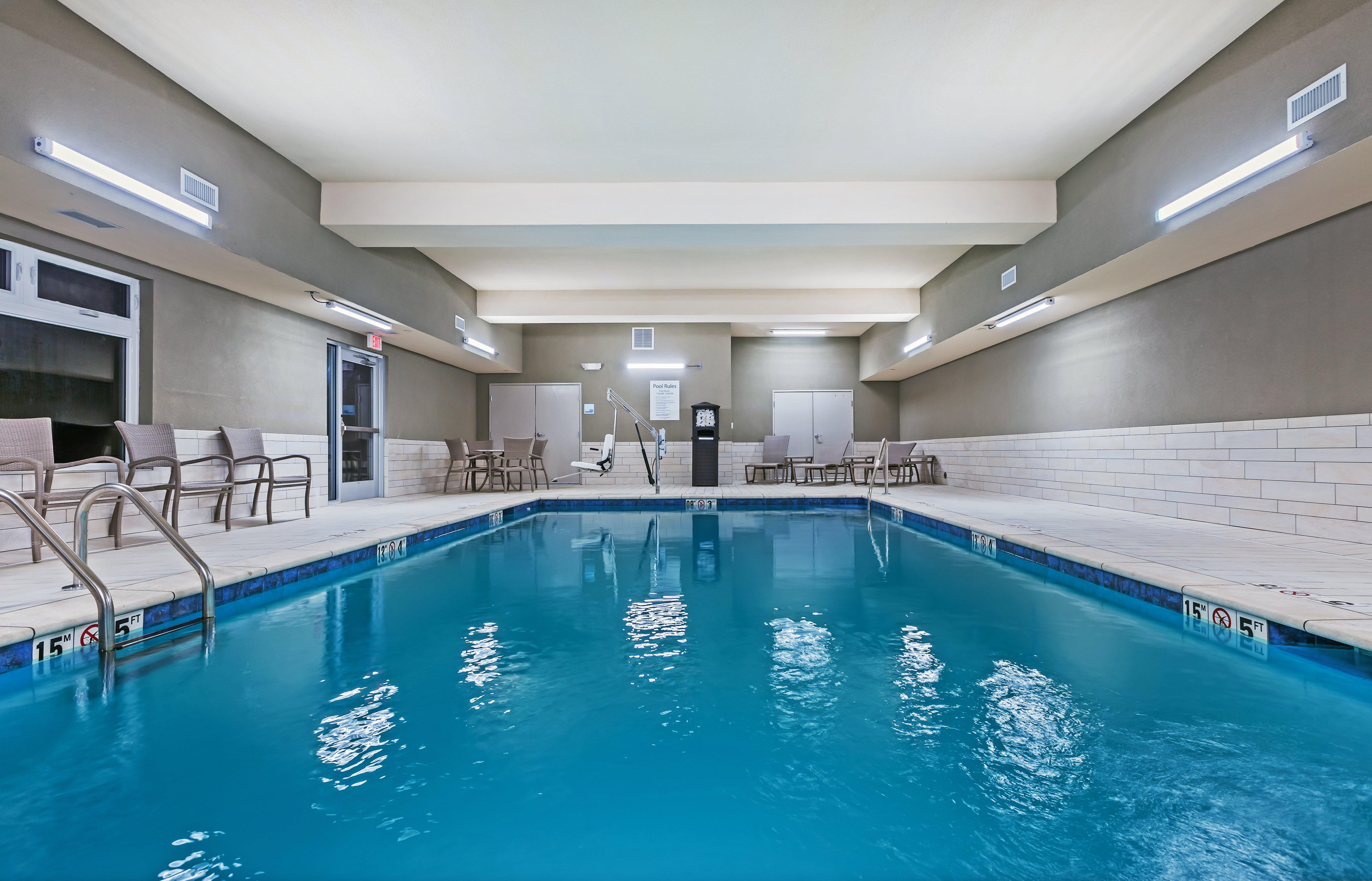 Holiday Inn Express & Suites - Coffeyville By Ihg Eksteriør bilde