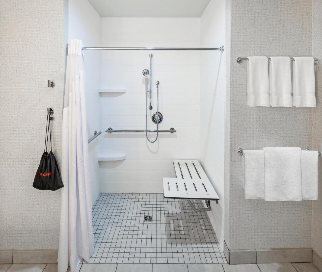 Holiday Inn Express & Suites - Coffeyville By Ihg Eksteriør bilde